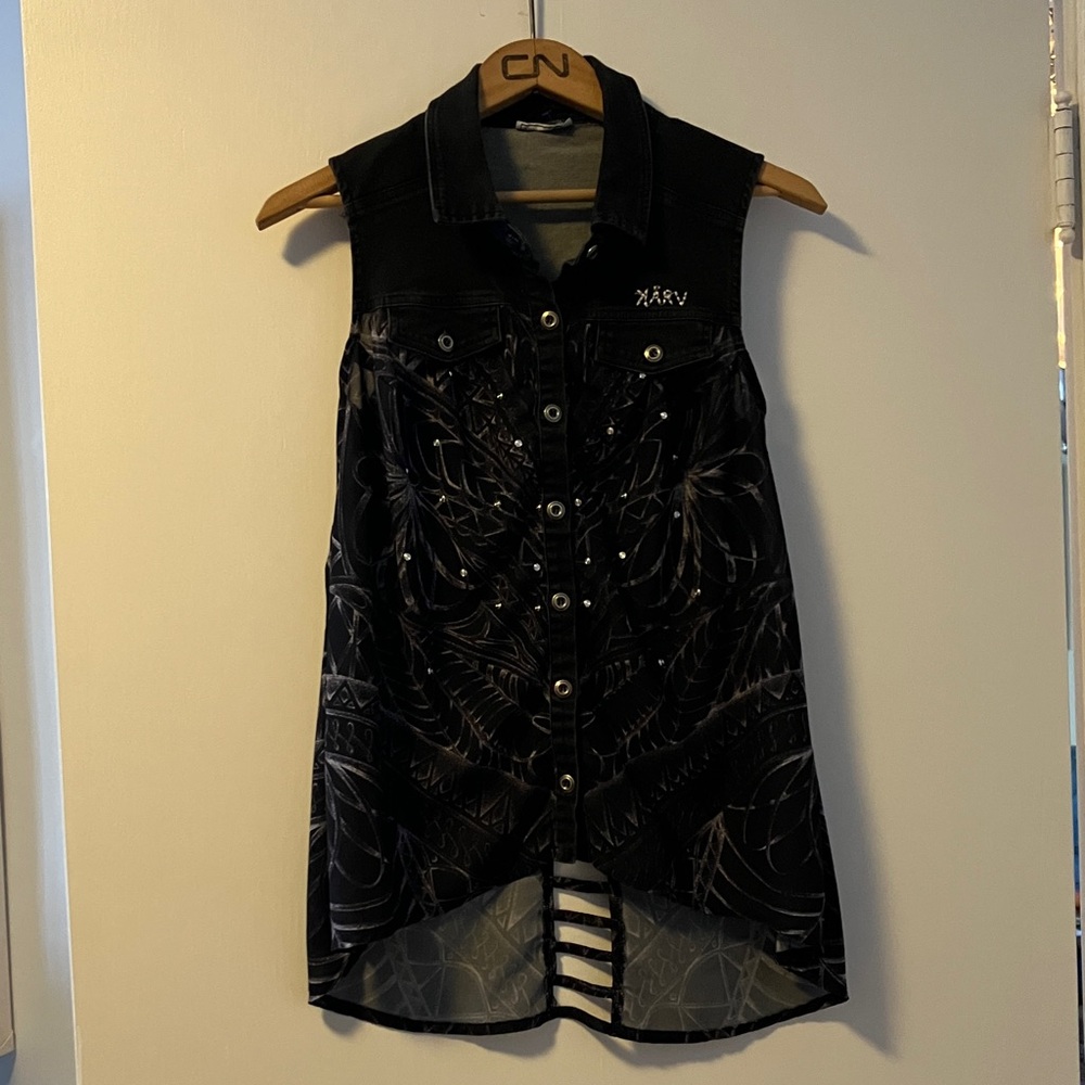 KARV - Y2K - Black Sleeveless Women's Top With Denim and Studs